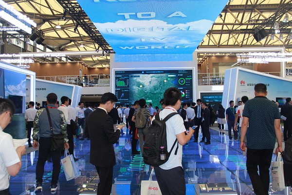 直擊SNEC2018：光伏新品哪家強(qiáng)？
