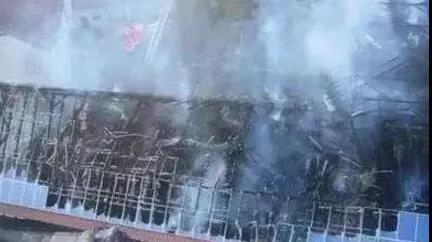 再預(yù)警 屋頂光伏又著火了 這次竟是小學(xué)屋頂！